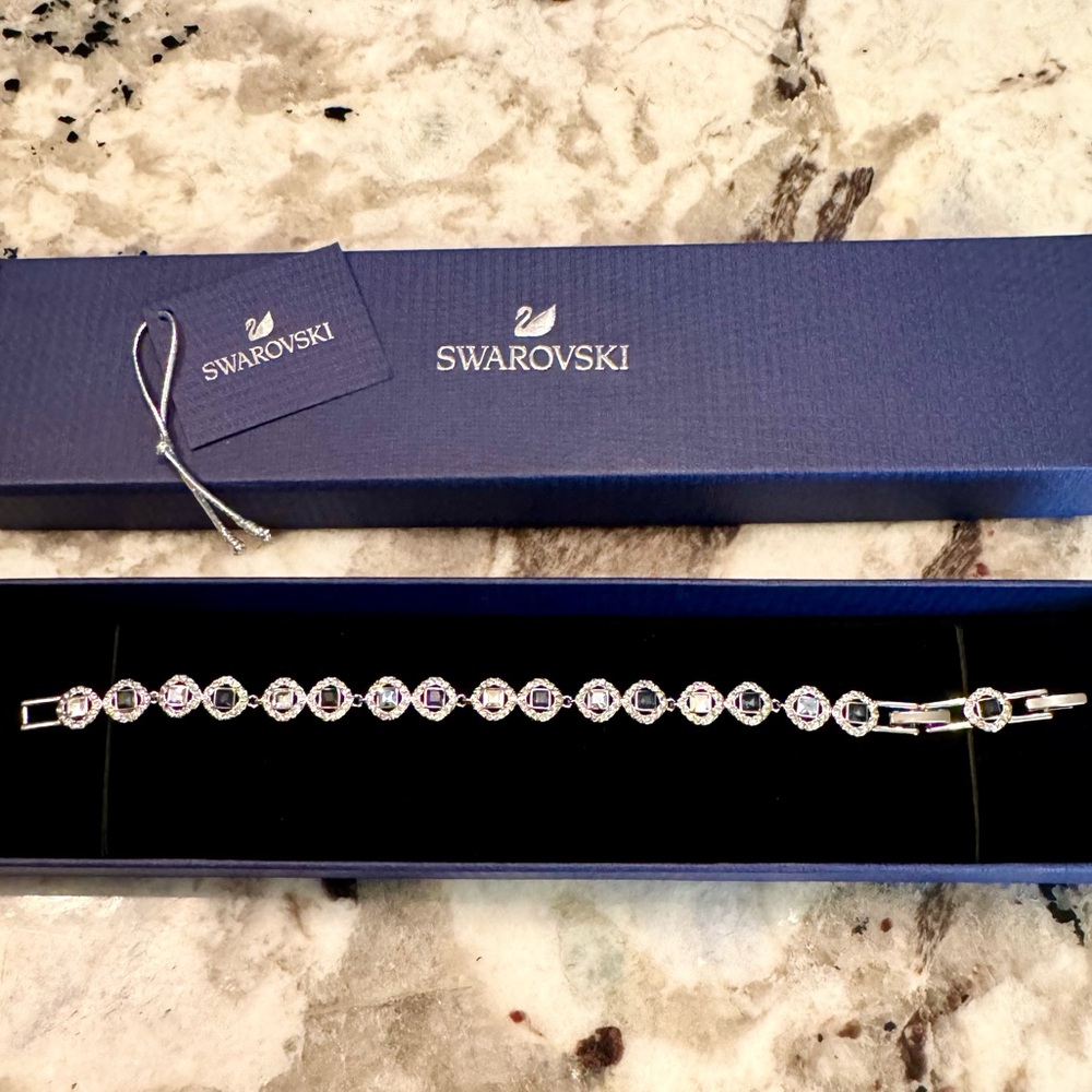 Swarovski Silver & Blue Crystal Tennis Bracelet – NWT – With Box & Tag